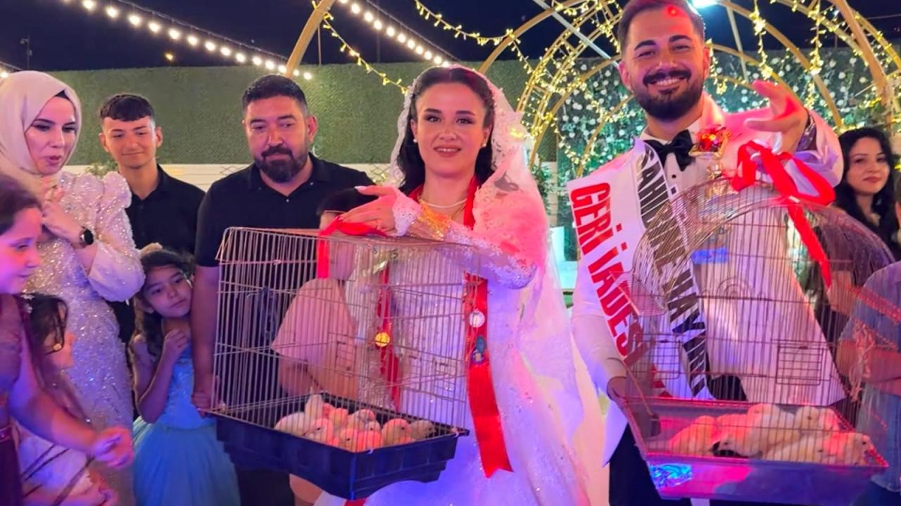 Ustadan evlenen çırağına sıra dışı düğün hediyesi: Altın yerine bakın ne verdi!