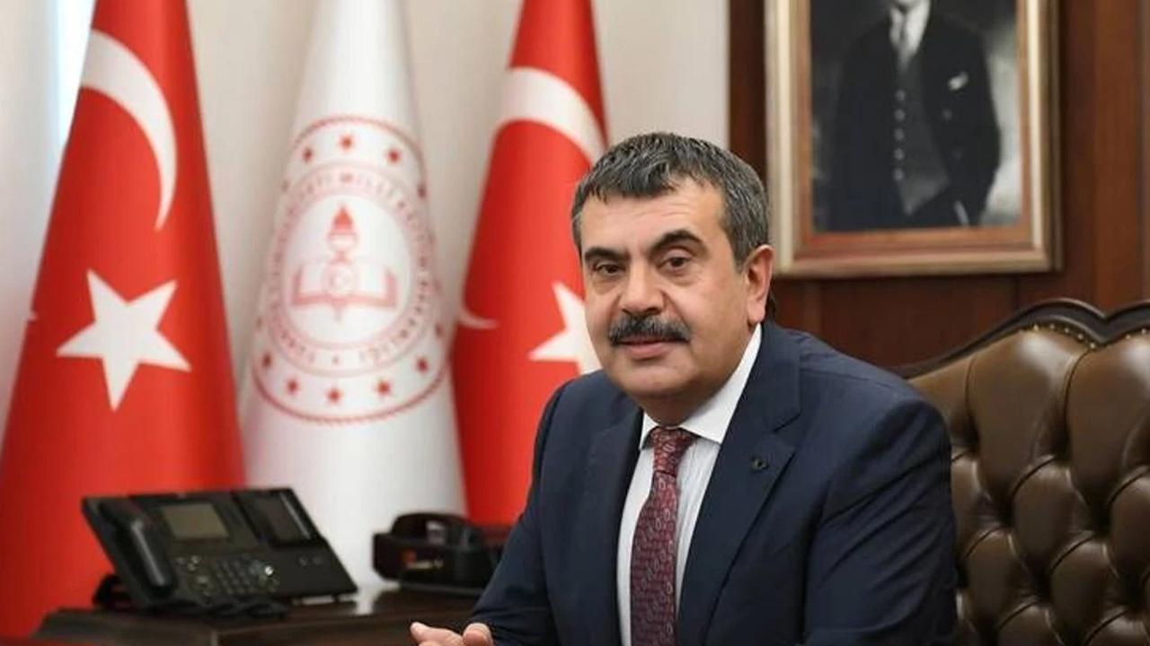 MEB'den 'kartlı sistem' geliyor! Bütün okullarda uygulanacak