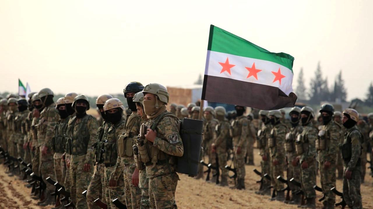 Suriye ordusu seferberlik ilan etti! Askerler izinden çağırıldı! Sınıra askeri sevkiyat