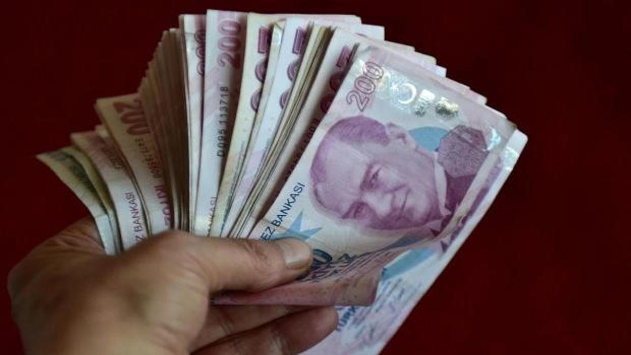 Emeklilerin beklediği maaş fark ödemeleri hesaplara yatacak