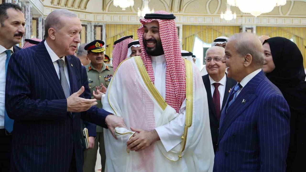 Tarihi 'Mekke Anlaşması' dünya basınını salladı!