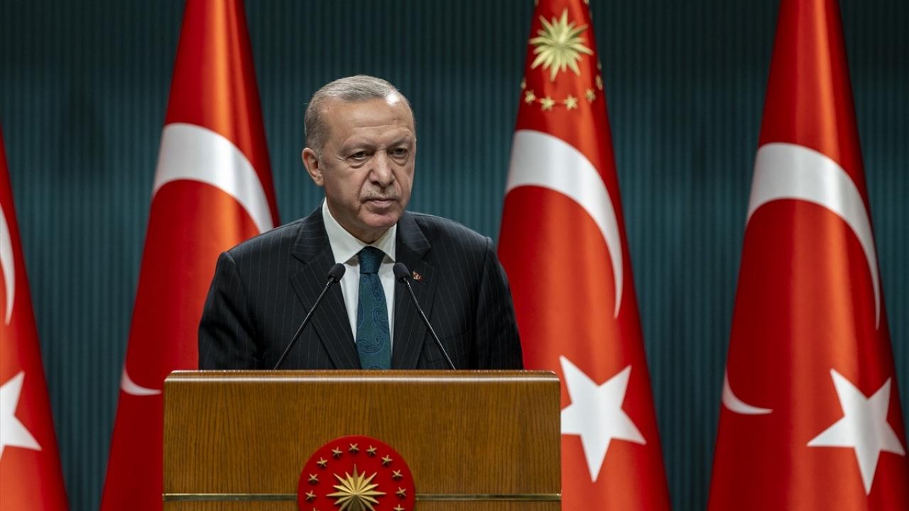 Cumhurbaşkanı Erdoğan Mevlit Kandili'ni kutladı