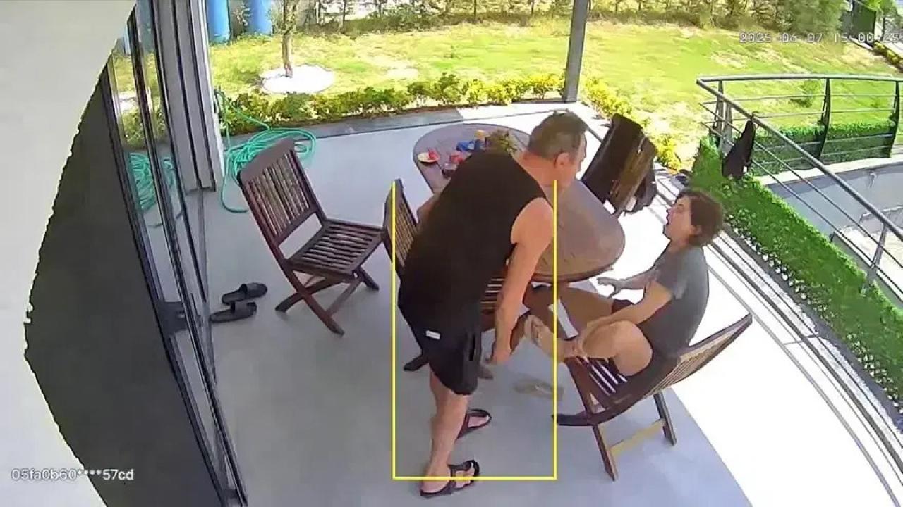 Berhan Şimşek'in şiddet uyguladığı Özlem Şanver ilk kez konuştu! Şoke eden iddialar