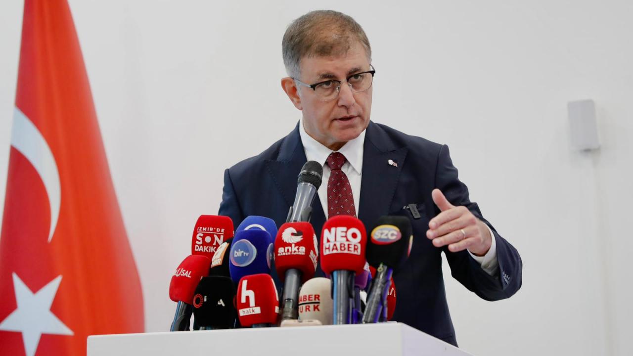 Cemil Tugay'ın AK Parti'ye geçeceği iddialarına yeni açıklama