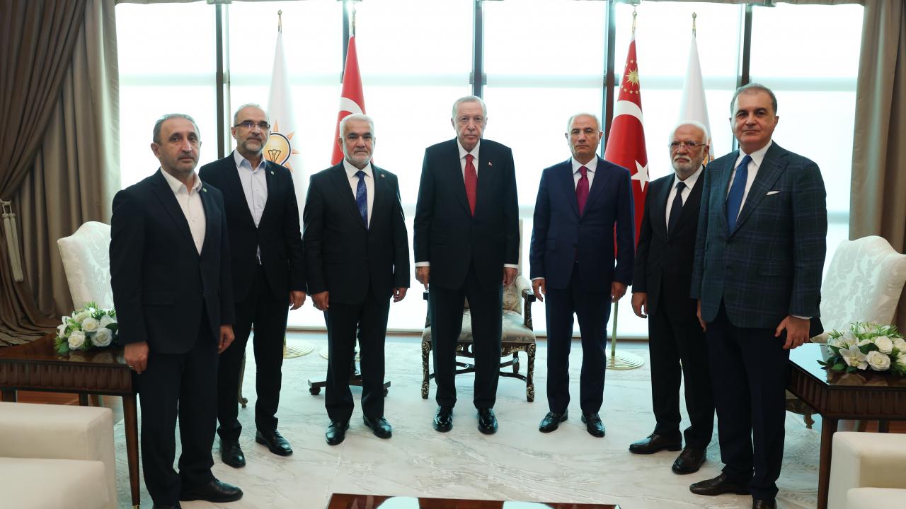 Başkan Erdoğan, HÜDA Par liderini kabul etti