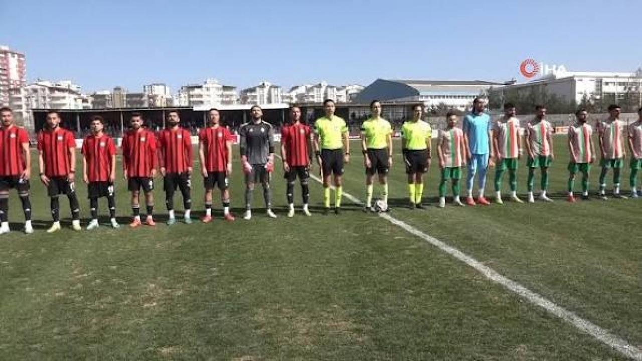 Kulübün hem futbol hem voleybol takımı ligden çekildi