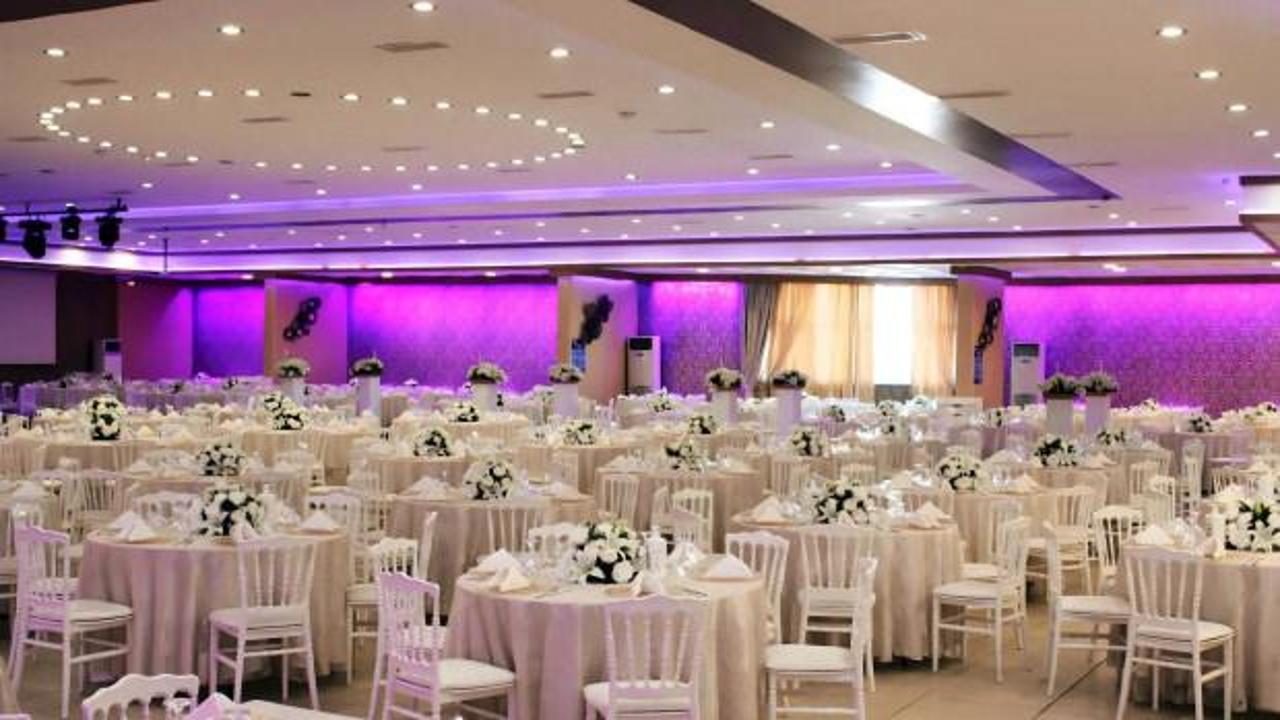 İBB'den düğün salonlarına yüzde 31'e varan zam! Yeni tarife açıklandı