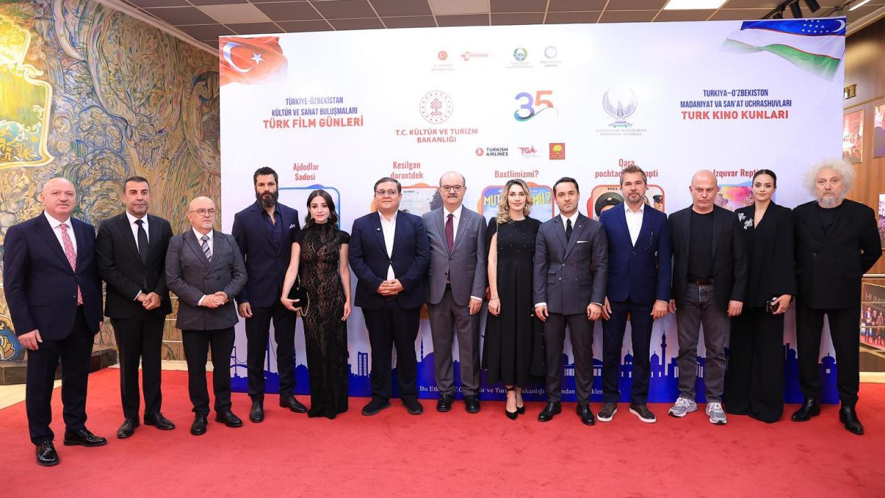 Özbekistan'da Türk sineması rüzgarı esti! Taşkent'te Türk sanatçılara yoğun ilgi