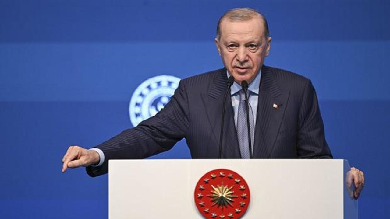 Başkan Erdoğan ekonomi kurmaylarıyla görüşecek: Fon soruşturması masada!