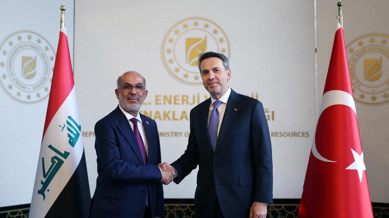 Bakan Bayraktar açıkladı: Ceyhan'ı küresel enerji üssü yapacağız