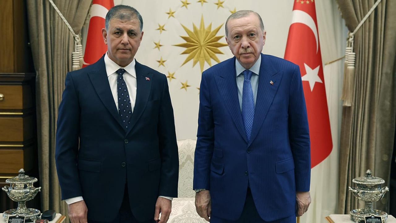 İsrail manşetleri İzmir'i dert etti: 'Erdoğan laikliğin kalesi İzmir’i fethetti'