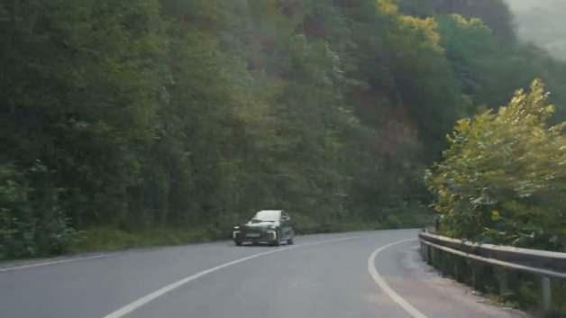 Togg'un yeni "Ayder" renkli T10F modeli Rize'de