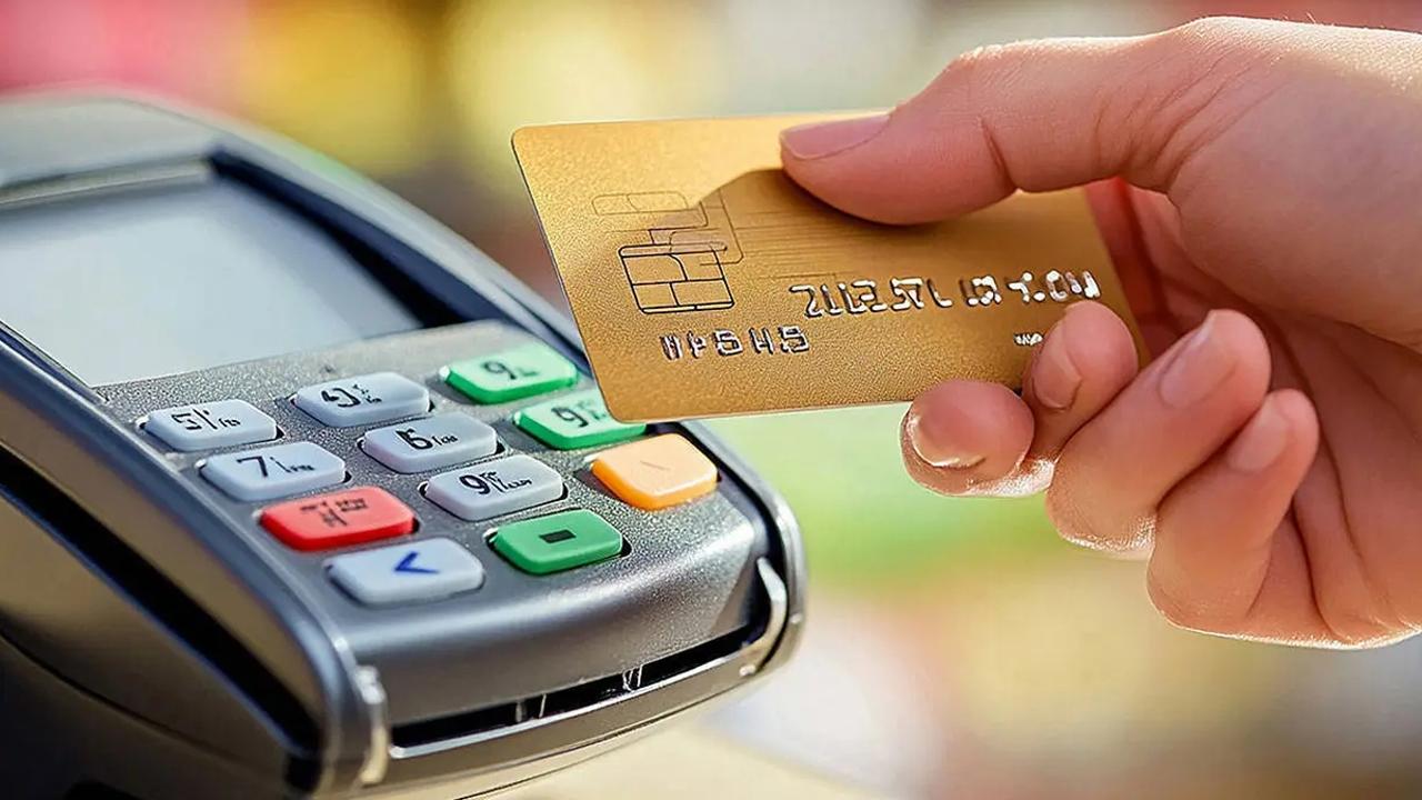 40.000 TL'ye yükseldi: Kredi kartıyla alacaklar dikkat! 3'ten 12'ye çıktı