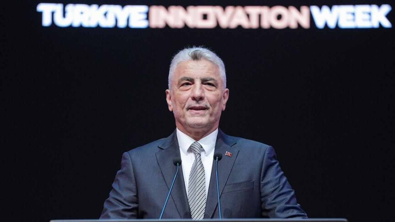 Ticaret Bakanı Bolat: Türkiye ekonomik istikrarını korudu