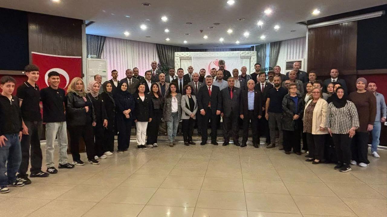 Nazilli'de emekli astsubaylar Büyük Birlik Partisi saflarına katıldı